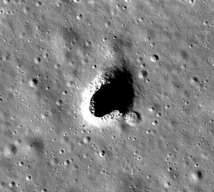 Scoperta enorme grotta lunare, può contenere un'intera città